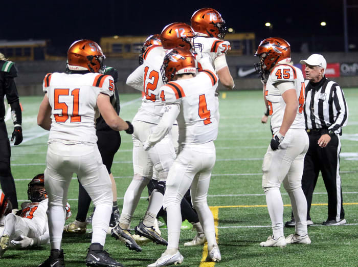 Estacada Scappoose 4A Oregon football semifinal November 19 2022 Dan Brood 37